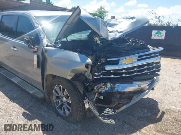 2024 Chevrolet Silverado 1500 LTZ with VIN 2GCUDGED5R1176330, listed as a IAAI auction lot 42846082 with 41,003 mi miles and . Bid and sale history available at DreamBid. Image 6.