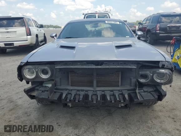 2017 Dodge Challenger SXT Plus с VIN 2C3CDZAG1HH635743, выставлен на аукционе Copart как лот 66941585 с пробегом 185 563 миль миль и Чистый • Clean title. История ставок и продаж доступна на DreamBid. Изображение 5.