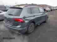 2020 Volkswagen Tiguan SE с VIN 3VV2B7AX6LM156912, выставлен на аукционе IAAI как лот 42823536 с пробегом 30 690 миль миль и . История ставок и продаж доступна на DreamBid. Изображение 4.