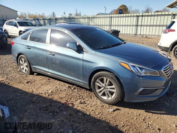 2017 Hyundai Sonata 2.4L with VIN 5NPE24AF1HH451530, listed as a Copart auction lot 82783905 with 22,047 mi miles and Clean title. Bid and sale history available at DreamBid. Image 4.