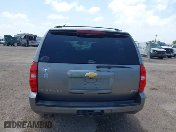 2012 Chevrolet Suburban LS с VIN 1GNSCHE05CR264376, выставлен на аукционе IAAI как лот 42767635 с пробегом 168 221 миль миль и . История ставок и продаж доступна на DreamBid. Изображение 16.