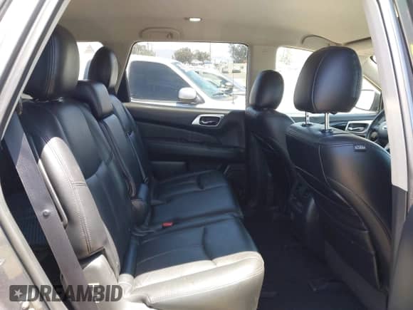 2018 Nissan Pathfinder SL with VIN 5N1DR2MN3JC637176, listed as a IAAI auction lot 42304257 with 113,439 mi miles and . Bid and sale history available at DreamBid. Image 8.