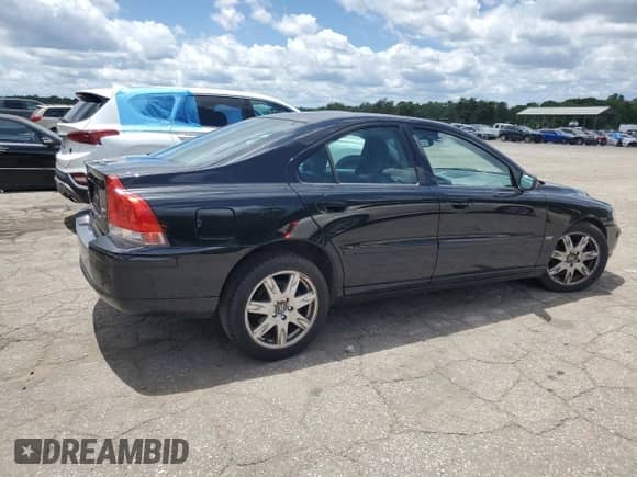 2006 Volvo S60 2.5L Turbo с VIN YV1RH592962539385, выставлен на аукционе Copart как лот 60590635 с пробегом 101 598 миль миль и Списание • Salvage title. История ставок и продаж доступна на DreamBid. Изображение 3.