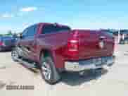 2020 Ram 1500 Limited z VIN 1C6RREHT3LN319285, wystawiony jako IAAI lot #42399428 z przebiegiem 132 969 mil mil oraz . Historia ofert i sprzedaży dostępna na DreamBid. Obrazek 3.