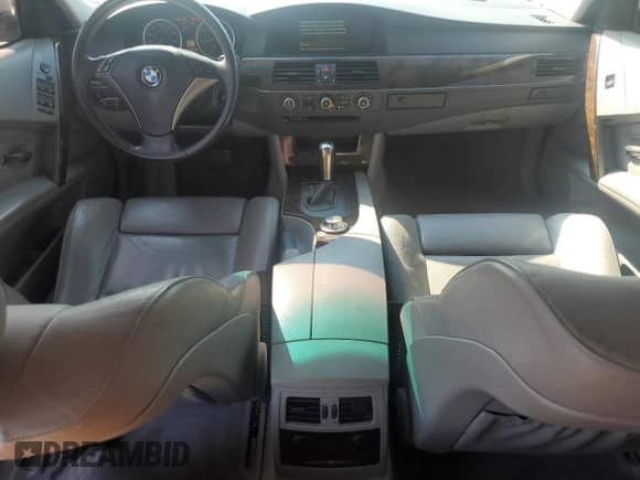 2005 BMW 5 Series 545i с VIN WBANB33545CN64326, выставлен на аукционе Copart как лот 67322115 с пробегом 147 987 миль миль и Списание • Salvage title. История ставок и продаж доступна на DreamBid. Изображение 8.