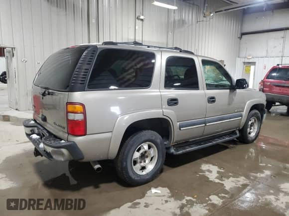 2003 Chevrolet Tahoe Special Service z VIN 1GNEK13V13J252164, wystawiony jako Copart lot #45105835 z przebiegiem 200 178 mil mil oraz Nie do naprawy • Non repairable. Historia ofert i sprzedaży dostępna na DreamBid. Obrazek 3.