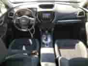 2022 Subaru Forester Premium z VIN JF2SKADC6NH408431, wystawiony jako Copart lot #84965125 z przebiegiem 27 108 mil mil oraz Szkoda całkowita • Salvage title. Historia ofert i sprzedaży dostępna na DreamBid. Obrazek 8.