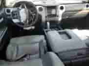 2019 Toyota Tundra Limited z VIN 5TFSY5F11KX250789, wystawiony jako Copart lot #59864285 z przebiegiem 73 916 mil mil oraz Szkoda całkowita • Salvage title. Historia ofert i sprzedaży dostępna na DreamBid. Obrazek 8.
