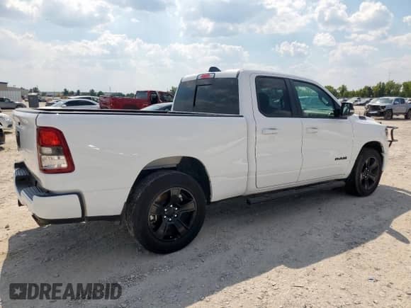 2022 Ram 1500 Lone Star z VIN 1C6RREBT7NN173310, wystawiony jako Copart lot #84950525 z przebiegiem 20 514 mil mil oraz Szkoda całkowita • Salvage title. Historia ofert i sprzedaży dostępna na DreamBid. Obrazek 3.