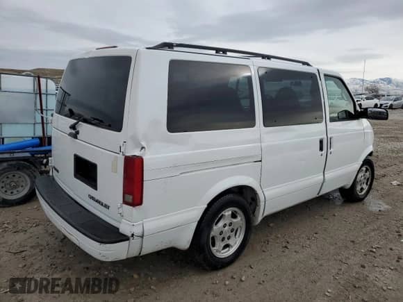 2005 Chevrolet Astro с VIN 1GNDM19X55B110959, выставлен на аукционе Copart как лот 49787505 с пробегом 182 958 миль миль и Списание • Salvage title. История ставок и продаж доступна на DreamBid. Изображение 3.