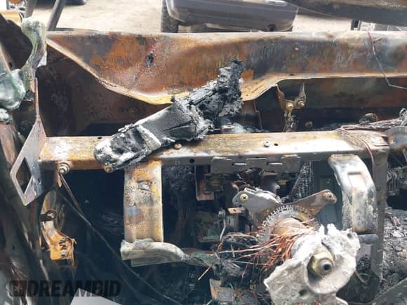 2013 Subaru Forester X z VIN JF2SHABC6DG406572, wystawiony jako IAAI lot #42518330 z przebiegiem 260 392 mil mil oraz . Historia ofert i sprzedaży dostępna na DreamBid. Obrazek 7.