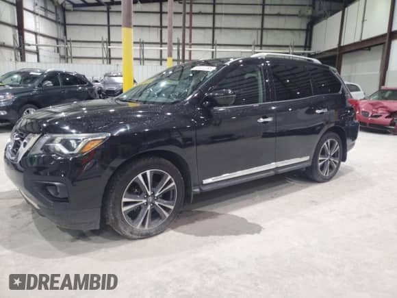 2017 Nissan Pathfinder SL с VIN 5N1DR2MM3HC642105, выставлен на аукционе Copart как лот 71512285 с пробегом 140 433 миль миль и На запчасти • Non repairable. История ставок и продаж доступна на DreamBid. Изображение 1.