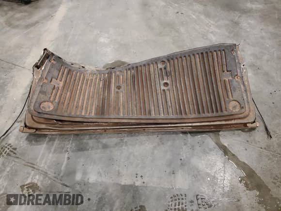 2008 Toyota Tundra z VIN 5TBDV54168S519218, wystawiony jako Copart lot #69140345 z przebiegiem 339 097 mil mil oraz Szkoda całkowita • Salvage title. Historia ofert i sprzedaży dostępna na DreamBid. Obrazek 12.