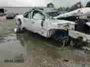 2010 GMC Sierra 1500 Denali z VIN 3GTRKXE29AG122910, wystawiony jako Copart lot #72068604 z przebiegiem 112 571 mil mil oraz Szkoda całkowita • Salvage title. Historia ofert i sprzedaży dostępna na DreamBid. Obrazek 11.