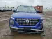 2022 Hyundai Venue Limited z VIN KMHRC8A32NU186416, wystawiony jako Copart lot #58872315 z przebiegiem 59 011 mil mil oraz Szkoda całkowita • Salvage title. Historia ofert i sprzedaży dostępna na DreamBid. Obrazek 5.