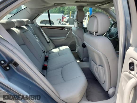 2006 Mercedes-Benz C 280 Luxury с VIN WDBRF54H16A902788, выставлен на аукционе Copart как лот 64110175 с пробегом 62 924 миль миль и Чистый • Clean title. История ставок и продаж доступна на DreamBid. Изображение 10.