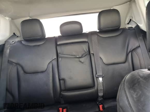 2018 Jeep Compass Limited z VIN 3C4NJDCB3JT115137, wystawiony jako Copart lot #68334465 z przebiegiem 70 768 mil mil oraz Szkoda całkowita • Salvage title. Historia ofert i sprzedaży dostępna na DreamBid. Obrazek 10.