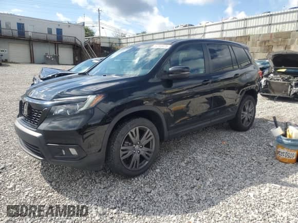 2021 Honda Passport EX-L z VIN 5FNYF8H55MB017318, wystawiony jako Copart lot #84193975 z przebiegiem 66 214 mil mil oraz Szkoda całkowita • Salvage title. Historia ofert i sprzedaży dostępna na DreamBid. Obrazek 1.