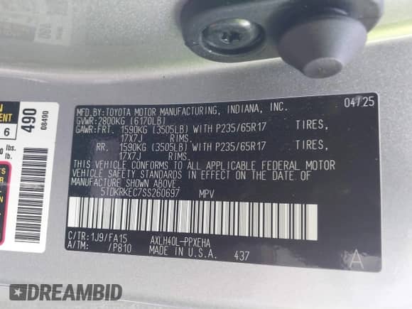 2025 Toyota Sienna LE with VIN 5TDKRKEC7SS260697, listed as a IAAI auction lot 42958407 with 5,707 mi miles and . Bid and sale history available at DreamBid. Image 9.