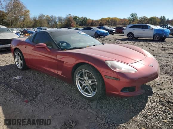 2005 Chevrolet Corvette с VIN 1G1YY24U055121120, выставлен на аукционе Copart как лот 87123205 с пробегом 83 664 миль миль и Списание • Salvage title. История ставок и продаж доступна на DreamBid. Изображение 4.
