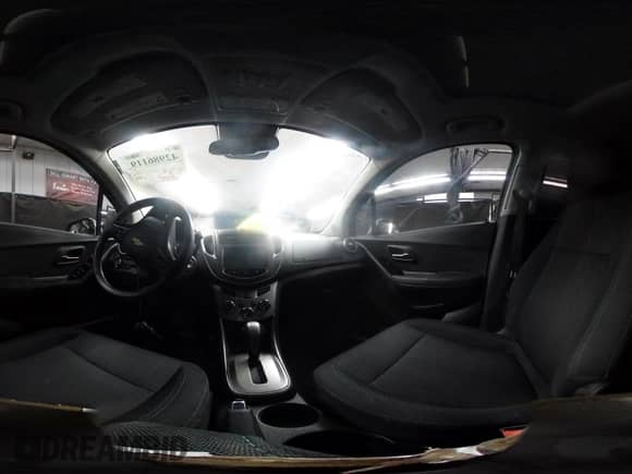 2016 Chevrolet Trax LT с VIN 3GNCJLSB5GL280562, выставлен на аукционе IAAI как лот 42986119 с пробегом 112 873 миль миль и . История ставок и продаж доступна на DreamBid. Изображение 19.