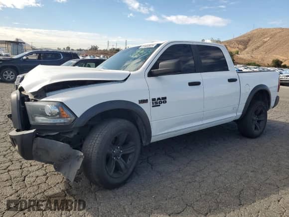 2021 Ram 1500 Warlock z VIN 1C6RR7LT8MS528348, wystawiony jako Copart lot #81632825 z przebiegiem 107 278 mil mil oraz Czysty tytuł • Clean title. Historia ofert i sprzedaży dostępna na DreamBid. Obrazek 1.