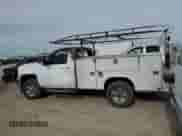 2017 Chevrolet Silverado 2500HD Work Truck z VIN 1GC0CUEG4HZ224271, wystawiony jako Copart lot #72276744 z przebiegiem Nie podano mil oraz Szkoda całkowita • Salvage title. Historia ofert i sprzedaży dostępna na DreamBid. Obrazek 2.