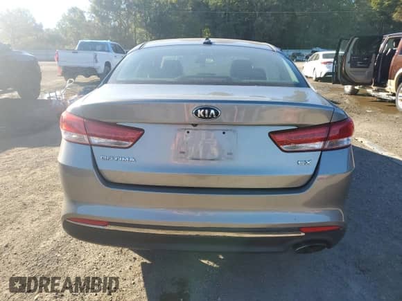 2016 Kia Optima EX z VIN 5XXGU4L33GG084047, wystawiony jako Copart lot #90309115 z przebiegiem 72 619 mil mil oraz Szkoda całkowita • Salvage title. Historia ofert i sprzedaży dostępna na DreamBid. Obrazek 6.