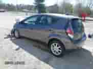 2015 Toyota Prius One z VIN JTDKDTB31F1096438, wystawiony jako IAAI lot #41859685 z przebiegiem 208 302 mil mil oraz . Historia ofert i sprzedaży dostępna na DreamBid. Obrazek 3.