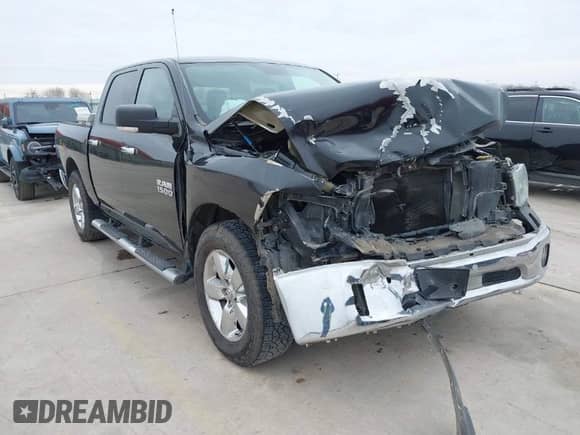 2016 Ram 1500 Big Horn z VIN 1C6RR6LG3GS155446, wystawiony jako IAAI lot #41623506 z przebiegiem 128 393 mil mil oraz . Historia ofert i sprzedaży dostępna na DreamBid. Obrazek 1.