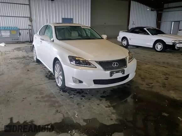 2009 Lexus IS 250 с VIN JTHBK262692084672, выставлен на аукционе Copart как лот 86324385 с пробегом 79 330 миль миль и Списание • Salvage title. История ставок и продаж доступна на DreamBid. Изображение 13.