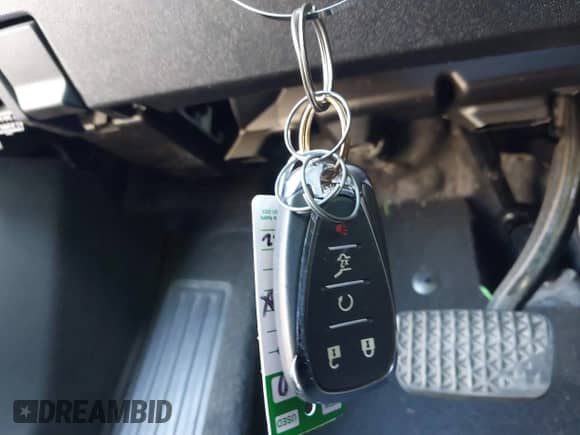 2018 Chevrolet Equinox Premier с VIN 2GNAXWEX9J6219922, выставлен на аукционе IAAI как лот 43378278 с пробегом 121 393 миль миль и . История ставок и продаж доступна на DreamBid. Изображение 11.