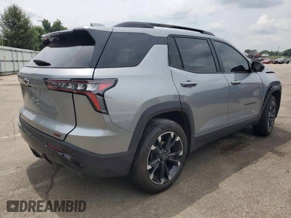2025 Chevrolet Equinox FWD RS с VIN 3GNAXLEG2SL105787, выставлен на аукционе Copart как лот 63820565 с пробегом 11 445 миль миль и Списание • Salvage title. История ставок и продаж доступна на DreamBid. Изображение 3.