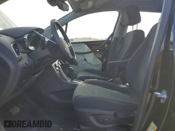 2018 Chevrolet Trax LS с VIN 3GNCJKSB5JL364169, выставлен на аукционе Copart как лот 90254475 с пробегом 37 009 миль миль и Списание • Salvage title. История ставок и продаж доступна на DreamBid. Изображение 7.