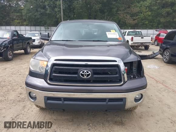 2011 Toyota Tundra with VIN 5TFEY5F15BX112122, listed as a IAAI auction lot 43322064 with 199,375 mi miles and . Bid and sale history available at DreamBid. Image 13.