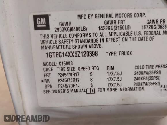 2005 GMC Sierra 1500 Work Truck z VIN 1GTEC14XX5Z120398, wystawiony jako IAAI lot #41889905 z przebiegiem 201 414 mil mil oraz . Historia ofert i sprzedaży dostępna na DreamBid. Obrazek 9.