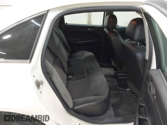 2008 Chevrolet Impala z VIN 2G1WS583481364267, wystawiony jako IAAI lot #43329388 z przebiegiem 161 805 mil mil oraz . Historia ofert i sprzedaży dostępna na DreamBid. Obrazek 8.