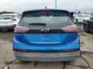 2023 Chevrolet Bolt EV 2LT z VIN 1G1FX6S07P4155789, wystawiony jako Copart lot #69790773 z przebiegiem 5 305 mil mil oraz . Historia ofert i sprzedaży dostępna na DreamBid. Obrazek 6.
