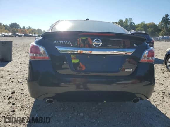 2015 Nissan Altima S with VIN 1N4AL3AP0FC584907, listed as a Copart auction lot 85120335 with 130,713 mi miles and Clean title. Bid and sale history available at DreamBid. Image 6.