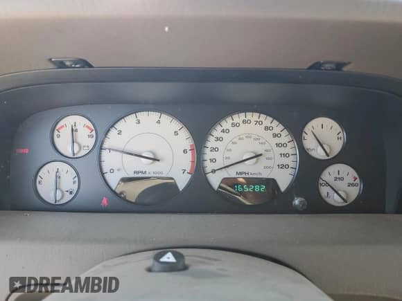 2002 Jeep Grand Cherokee Limited с VIN 1J4GX58S72C259349, выставлен на аукционе Copart как лот 88763715 с пробегом 165 282 миль миль и Списание • Salvage title. История ставок и продаж доступна на DreamBid. Изображение 9.