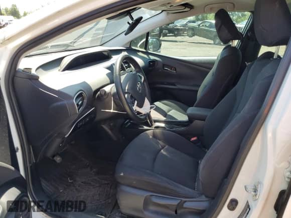 2018 Toyota Prius Plus with VIN JTDKARFP4J3070440, listed as a Copart auction lot 59237945 with 124,726 mi miles and Salvage title. Bid and sale history available at DreamBid. Image 7.