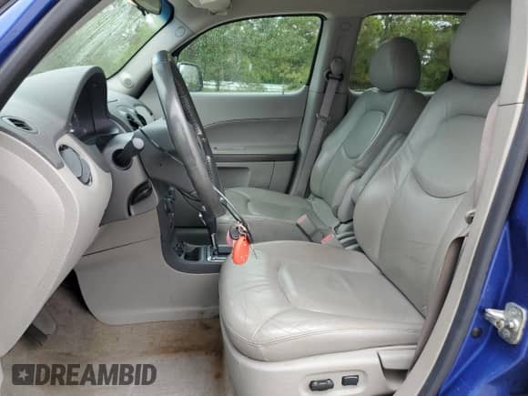 2006 Chevrolet HHR LT с VIN 3GNDA23P56S667545, выставлен на аукционе Copart как лот 69580764 с пробегом 306 621 миль миль и Чистый • Clean title. История ставок и продаж доступна на DreamBid. Изображение 7.