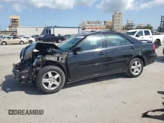 2004 Toyota Camry SE with VIN 4T1BA32K64U502592, listed as a Copart auction lot 61592875 with Not provided miles and Salvage title. Bid and sale history available at DreamBid. Image 1.