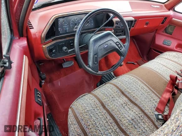 1988 Ford F-150 with VIN 1FTEF14N2JPA33641, listed as a Copart auction lot 70673454 with 98,205 mi miles and Non repairable. Bid and sale history available at DreamBid. Image 8.