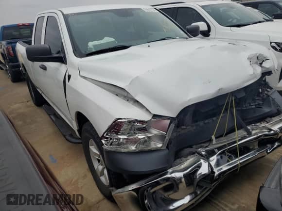 2016 Ram 1500 Tradesman z VIN 1C6RR6FT3GS101234, wystawiony jako Copart lot #75678104 z przebiegiem 166 718 mil mil oraz Szkoda całkowita • Salvage title. Historia ofert i sprzedaży dostępna na DreamBid. Obrazek 4.
