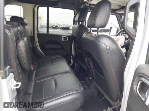 2022 Jeep Wrangler Unlimited Sahara с VIN 1C4JJXP6XNW205365, выставлен на аукционе IAAI как лот 42443007 с пробегом 52 921 миль миль и . История ставок и продаж доступна на DreamBid. Изображение 8.