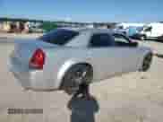 2005 Chrysler 300 Touring с VIN 2C3JA53G45H131463, выставлен на аукционе Copart как лот 44617125 с пробегом 70 318 миль миль и Списание • Salvage title. История ставок и продаж доступна на DreamBid. Изображение 3.