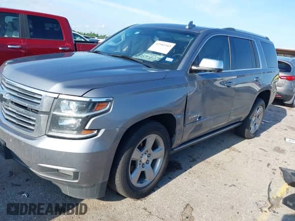 2019 Chevrolet Tahoe Premier с VIN 1GNSCCKC5KR176752, выставлен на аукционе IAAI как лот 42181943 с пробегом 182 829 миль миль и . История ставок и продаж доступна на DreamBid. Изображение 17.