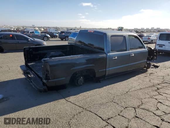 2006 Chevrolet Silverado 1500 LT3 with VIN 2GCEC13TX61219361, listed as a Copart auction lot 66637865 with Not provided miles and Salvage title. Bid and sale history available at DreamBid. Image 3.