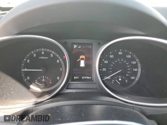 2018 Hyundai Santa Fe Ultimate с VIN 5XYZWDLA6JG549246, выставлен на аукционе Copart как лот 84588315 с пробегом 47 179 миль миль и Списание • Salvage title. История ставок и продаж доступна на DreamBid. Изображение 9.